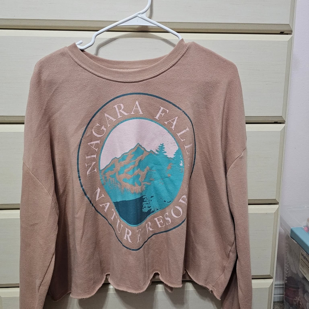 Women's Pink Graphic Top